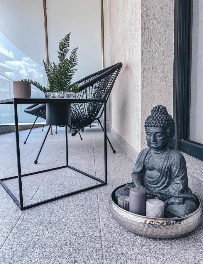Mamaia Luxury Studio Apartment V מראה חיצוני תמונה